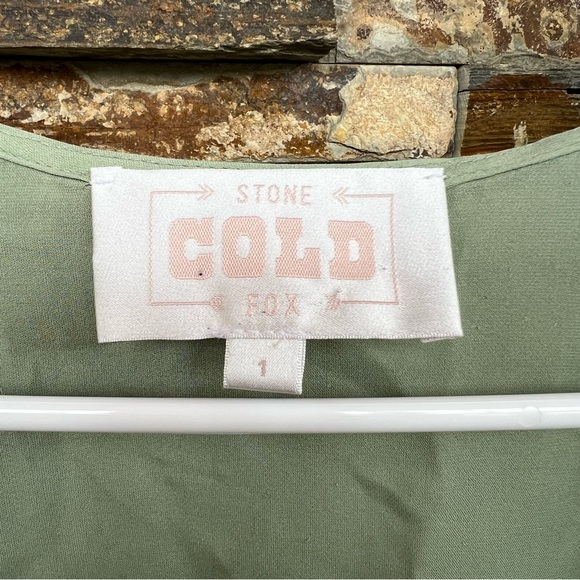 Stone Cold Fox Schiffer Blouse - Picture 5 of 9